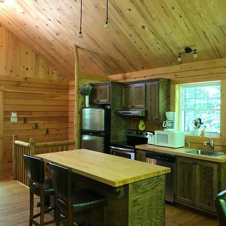 Quiet, Cozy And Comfortable Chalet Val-des-Lacs Exteriér fotografie